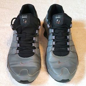Nike Shox sneakers. Grey. Size 11